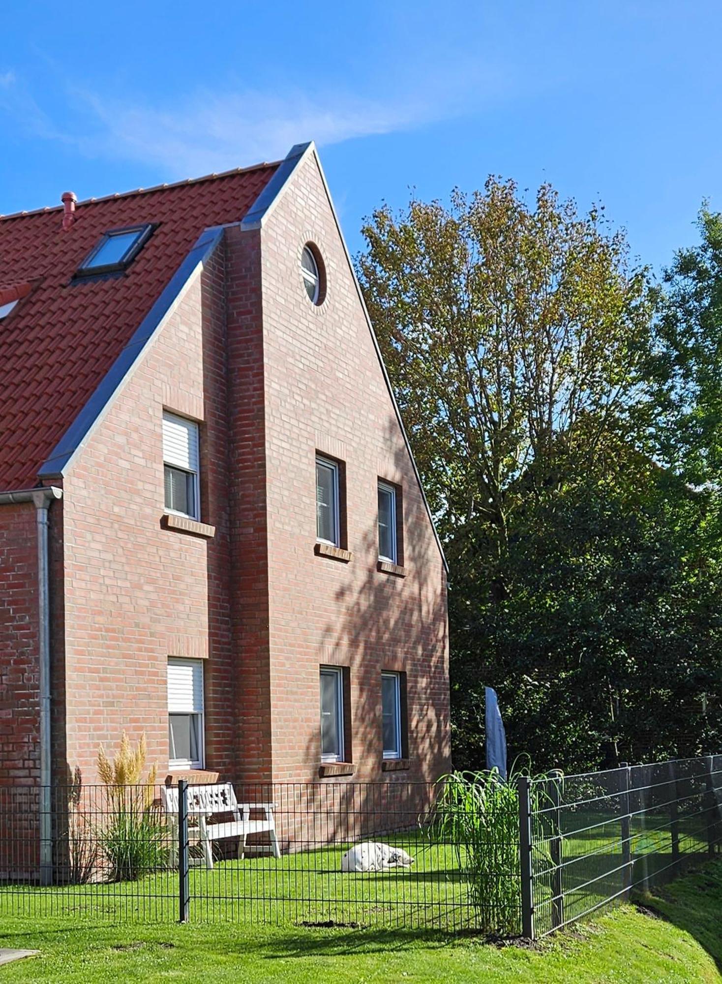 Ferienwohnung Hoppetosse Greetsiel Exterior foto